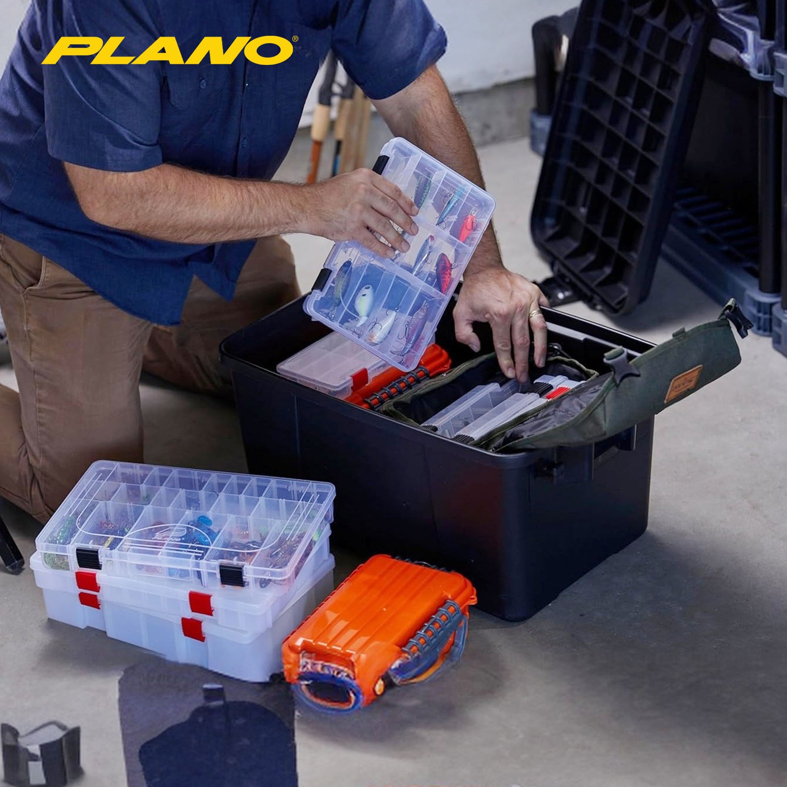 Plano 5 Pack Small Hinged Sportsman’s Trunk for Outdoor Gear and Tools, Black