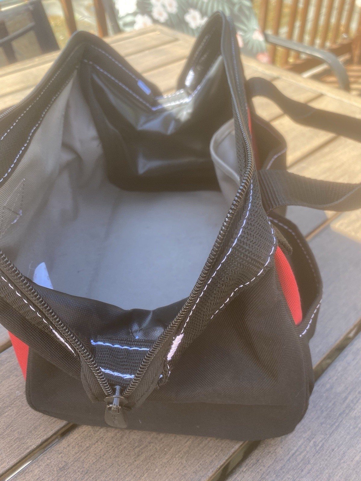Husky tool bag 12W x 9H x 7D 4-Pocket Red and Black Nylon Zippered