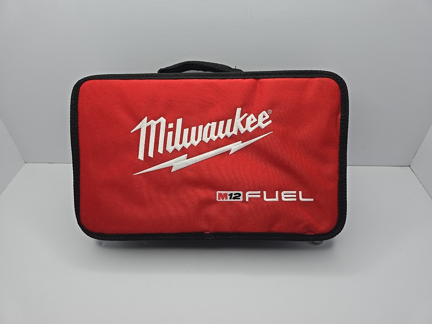 «New» Milwaukee Fuel M12 14” x 9” x 3” Heavy Duty Stubby Tool Bag with Charger
