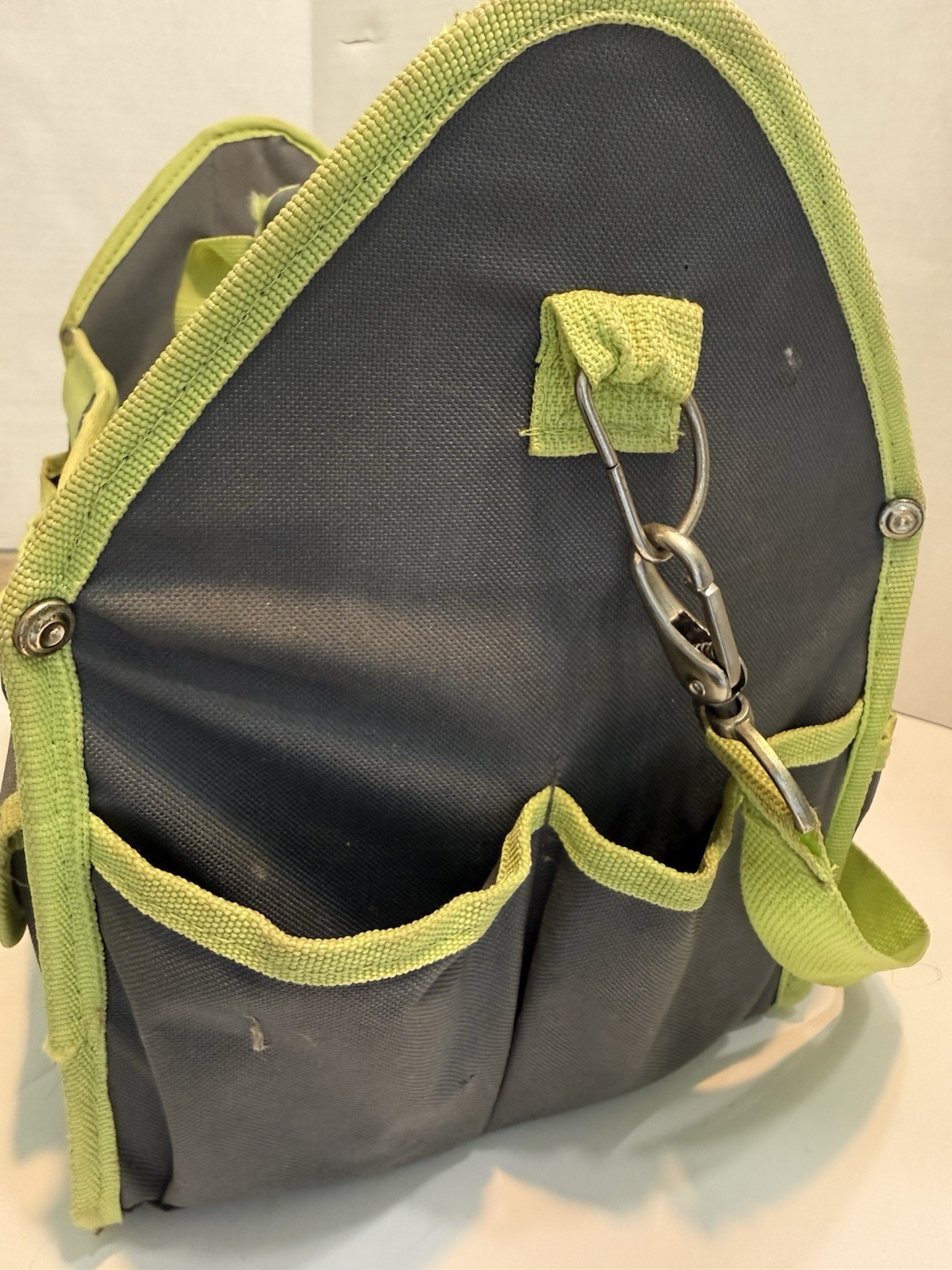 Craftsman Evolv 21 Pocket Shoulder/Hand Carry Tool Tote Bag USED CONDITION
