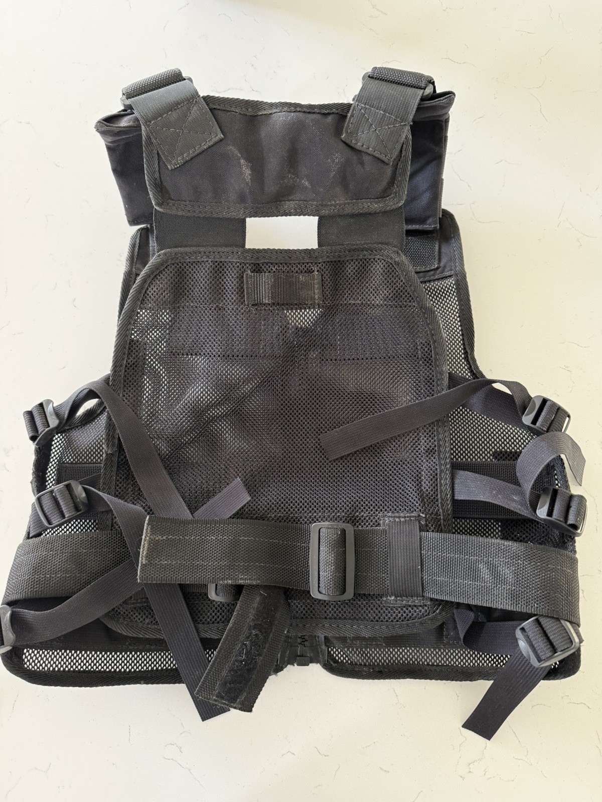 Diamondback 701 Tool Vest Black Mesh w shoulder pads & gun hook – Size M/L