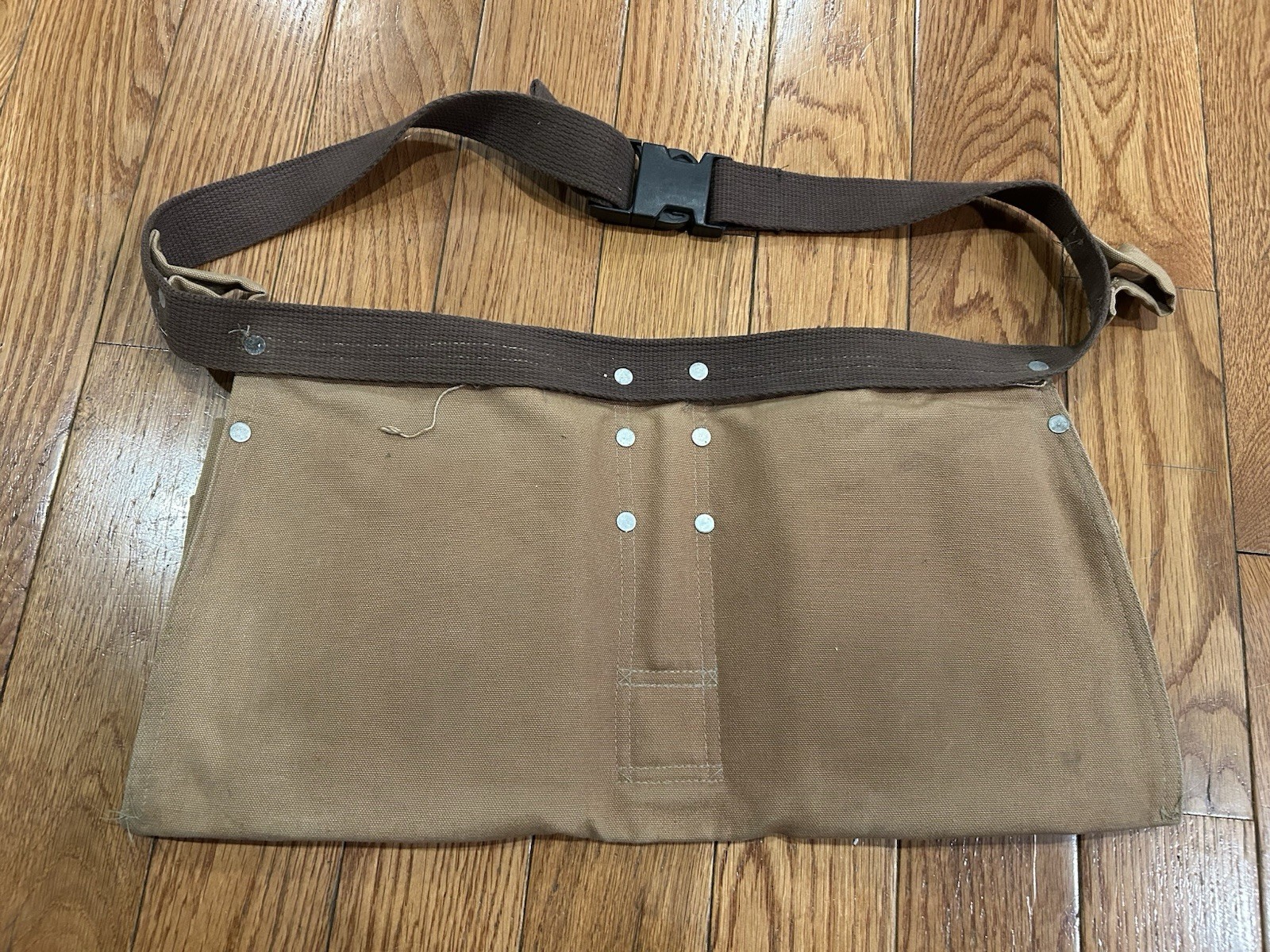 Vintage Carhartt A09 BRN Duck Canvas Tool Apron Waist Bag Made in USA Brown L/XL