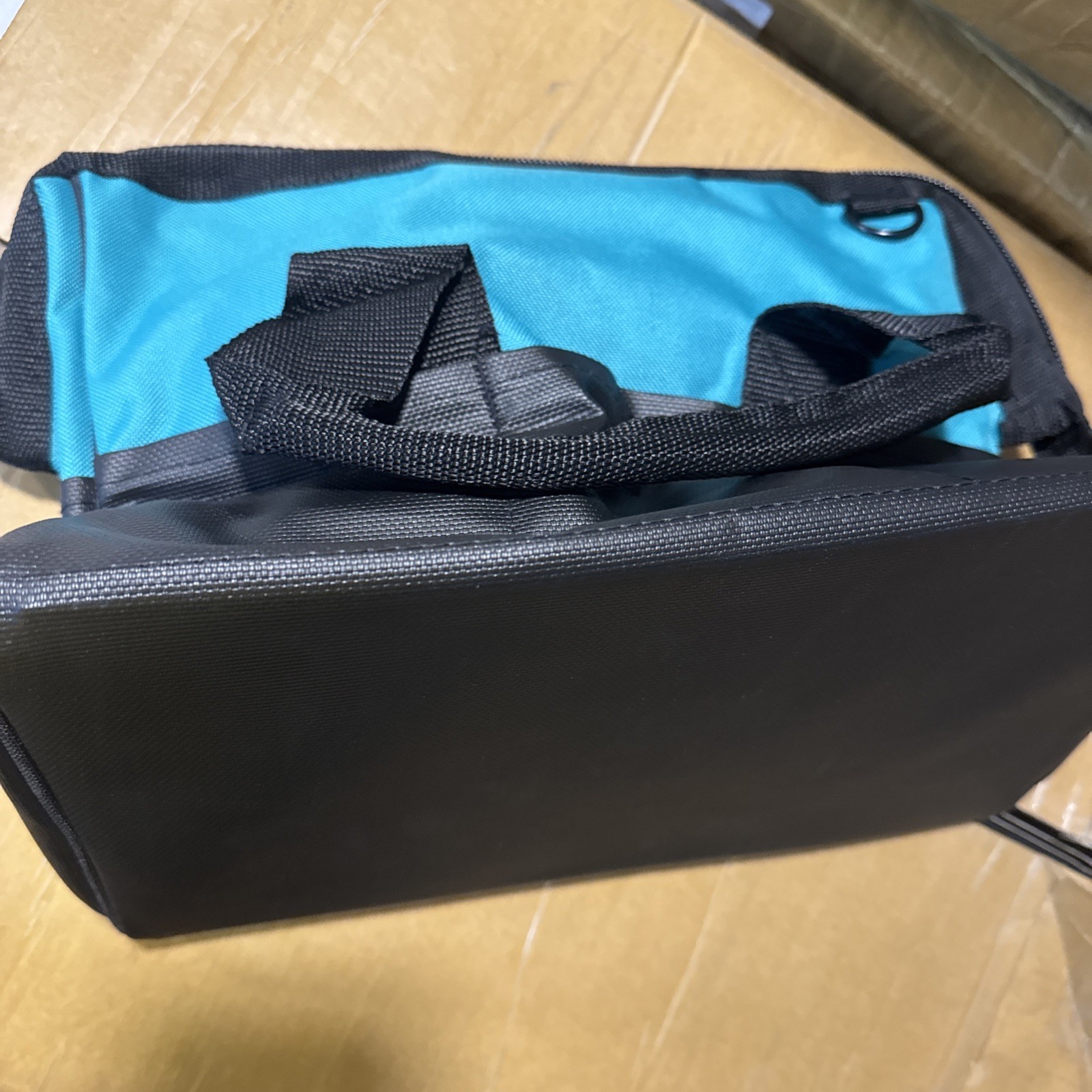Makita 831253-8 Contractor Tool Bag, 14″X11»X9»