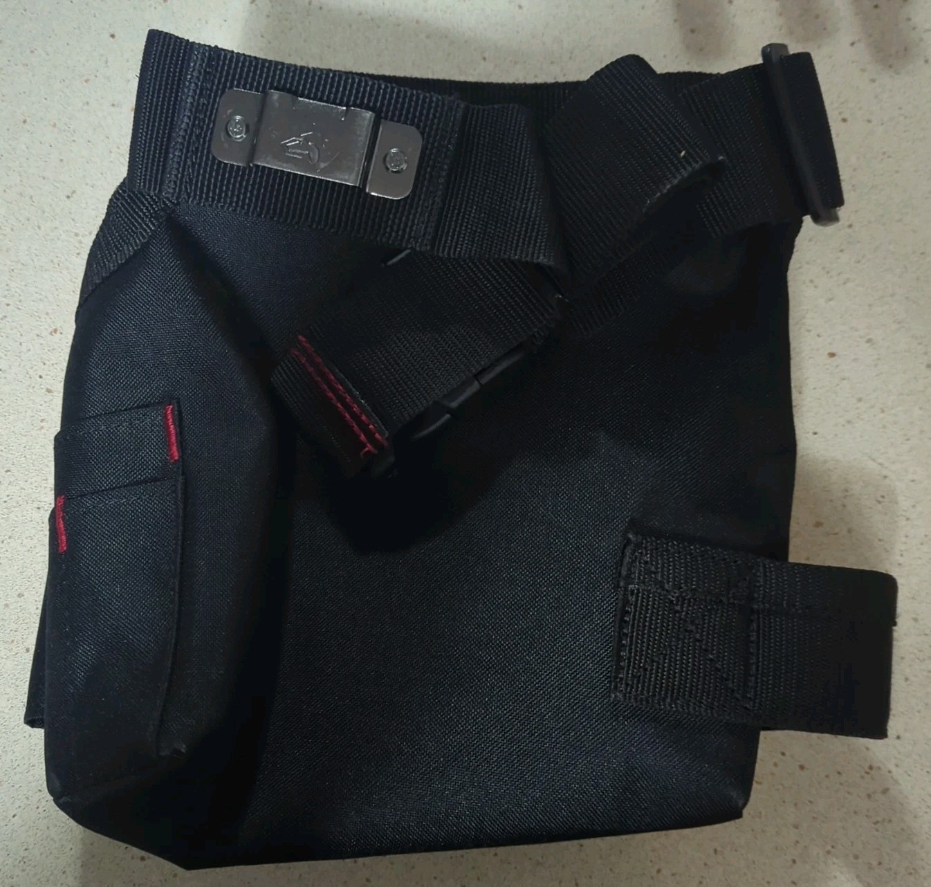 Brand New Husky 6-Pocket Tool Pouch 1009-010-692 Water Resistant Two Tool Loops