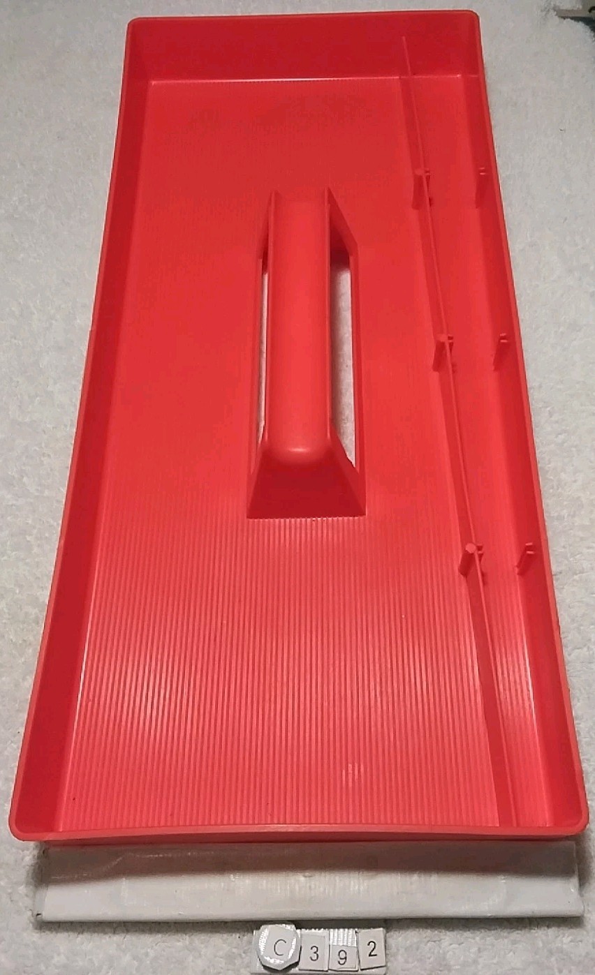 ORANGE PLASTIC UTILITY TOTE 18″×8-1/2″×2″ » HEAVY DUTY «