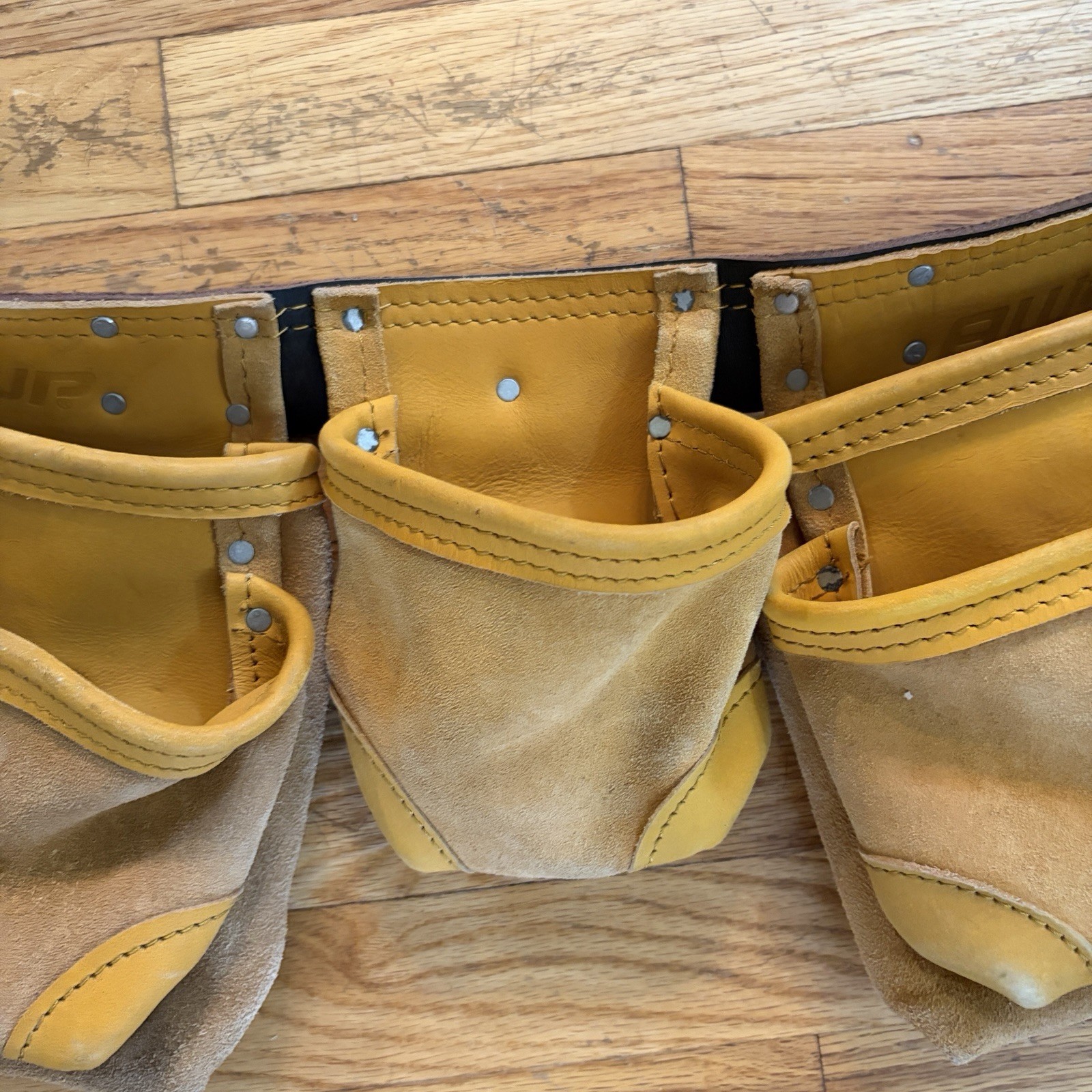 AWP Heavy Duty Wheat Leather Tool Belt Pouch Construction Carpenter