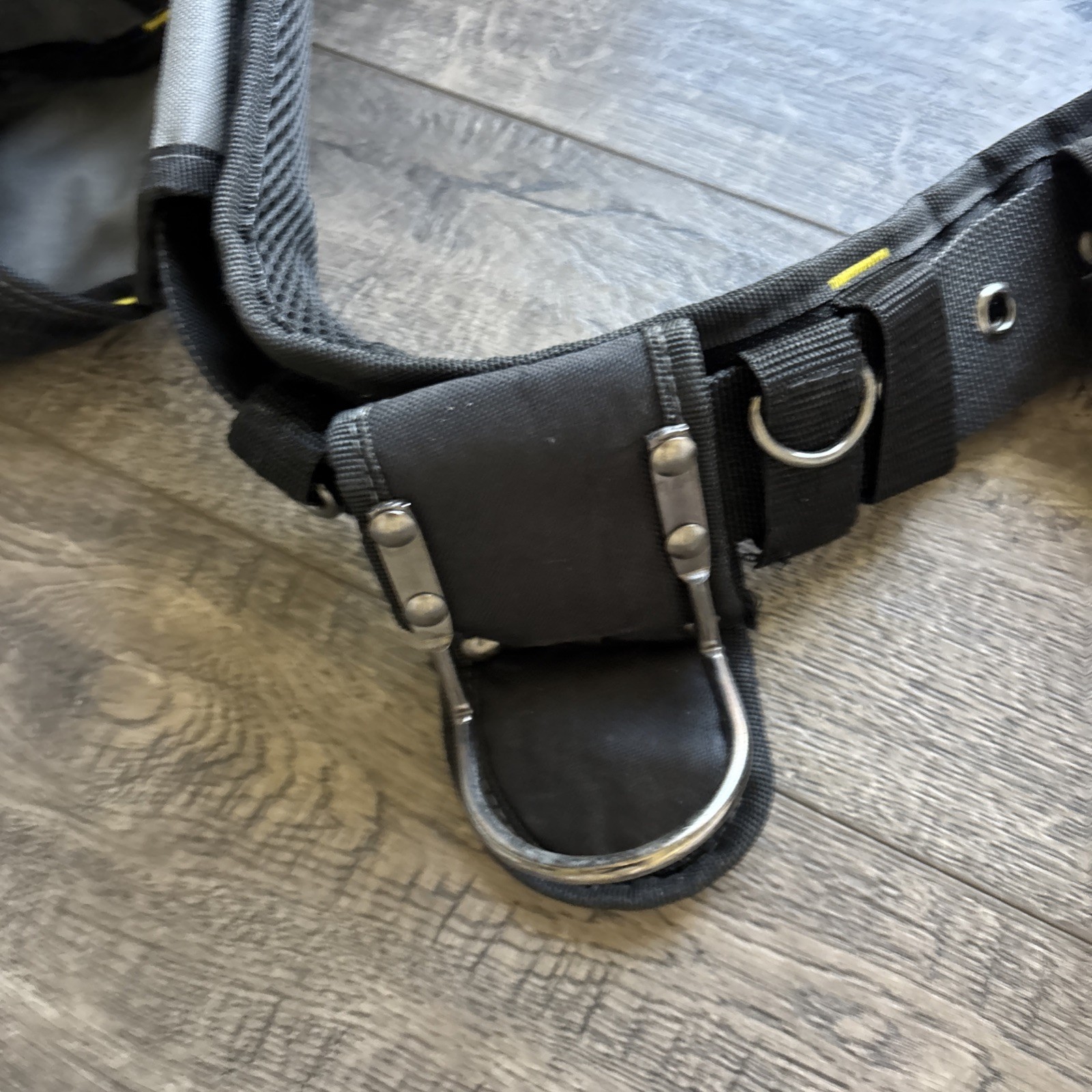 VOYAGER 18 Pocket Heavy Duty Tool Belt RN # 77736 Item # 63294