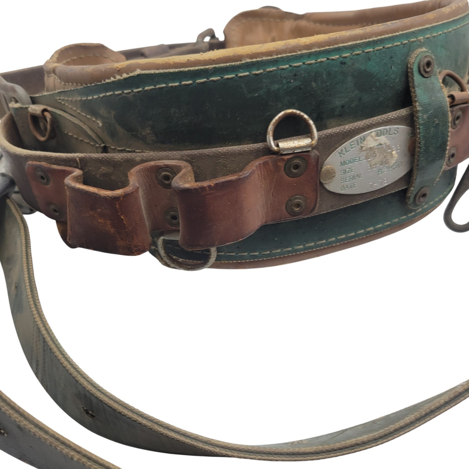 Klein Tools 5266N-22D Semi-Floating Body Belt Style 5266N 22-Inch Size 38-46 USE