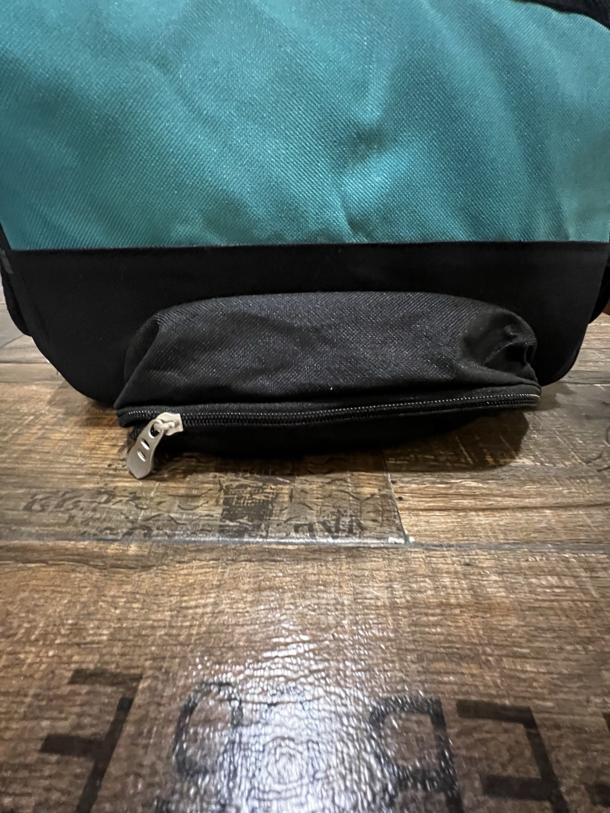 Large Makita Tool Bag/ Case 26″ Heavy Duty Canvas 831269-3 Wheels Handle 18 Volt