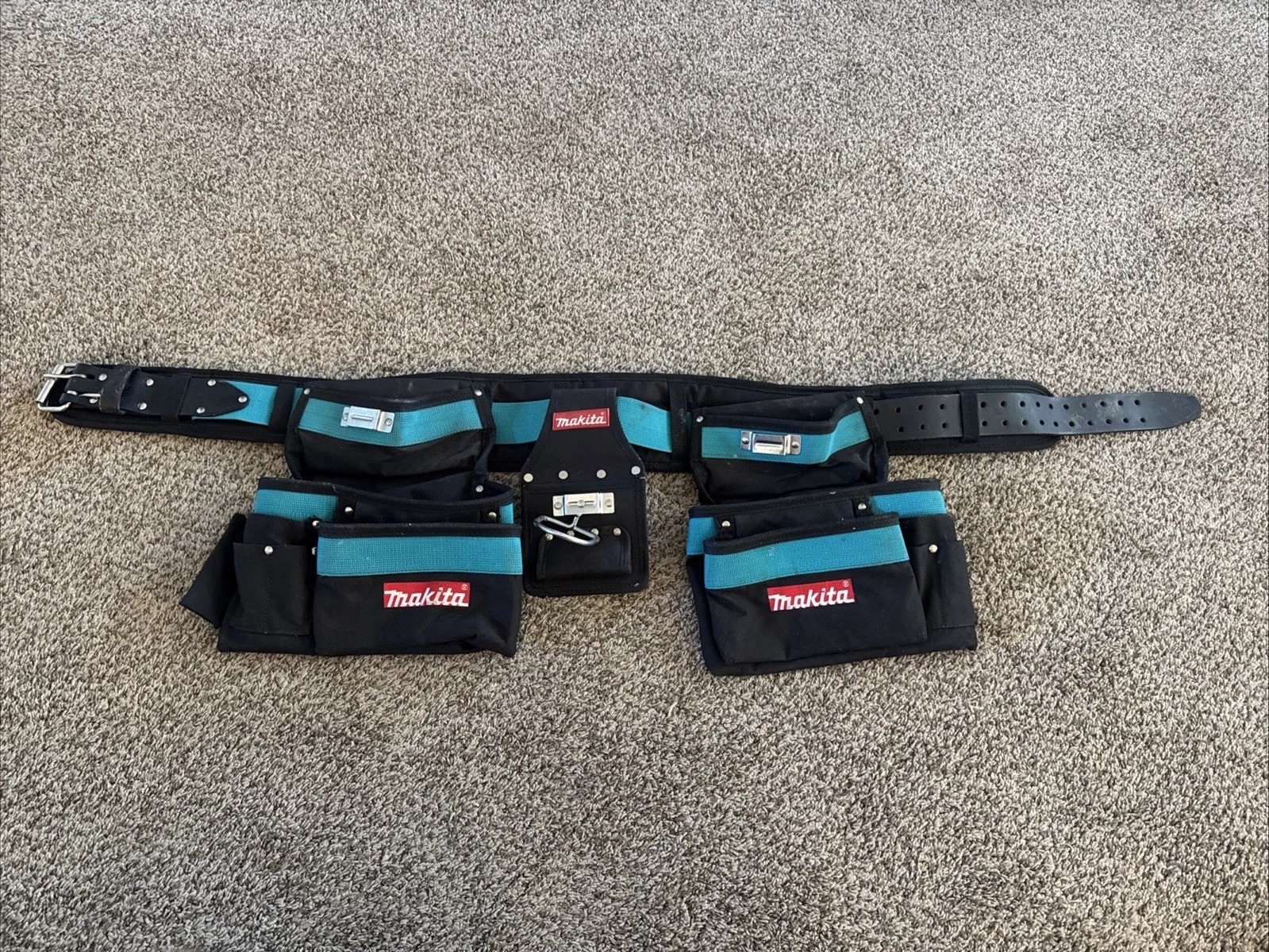 Makita Universal Multi-Tool Belt Holster Pouch Holder Bag. Used Good Shape