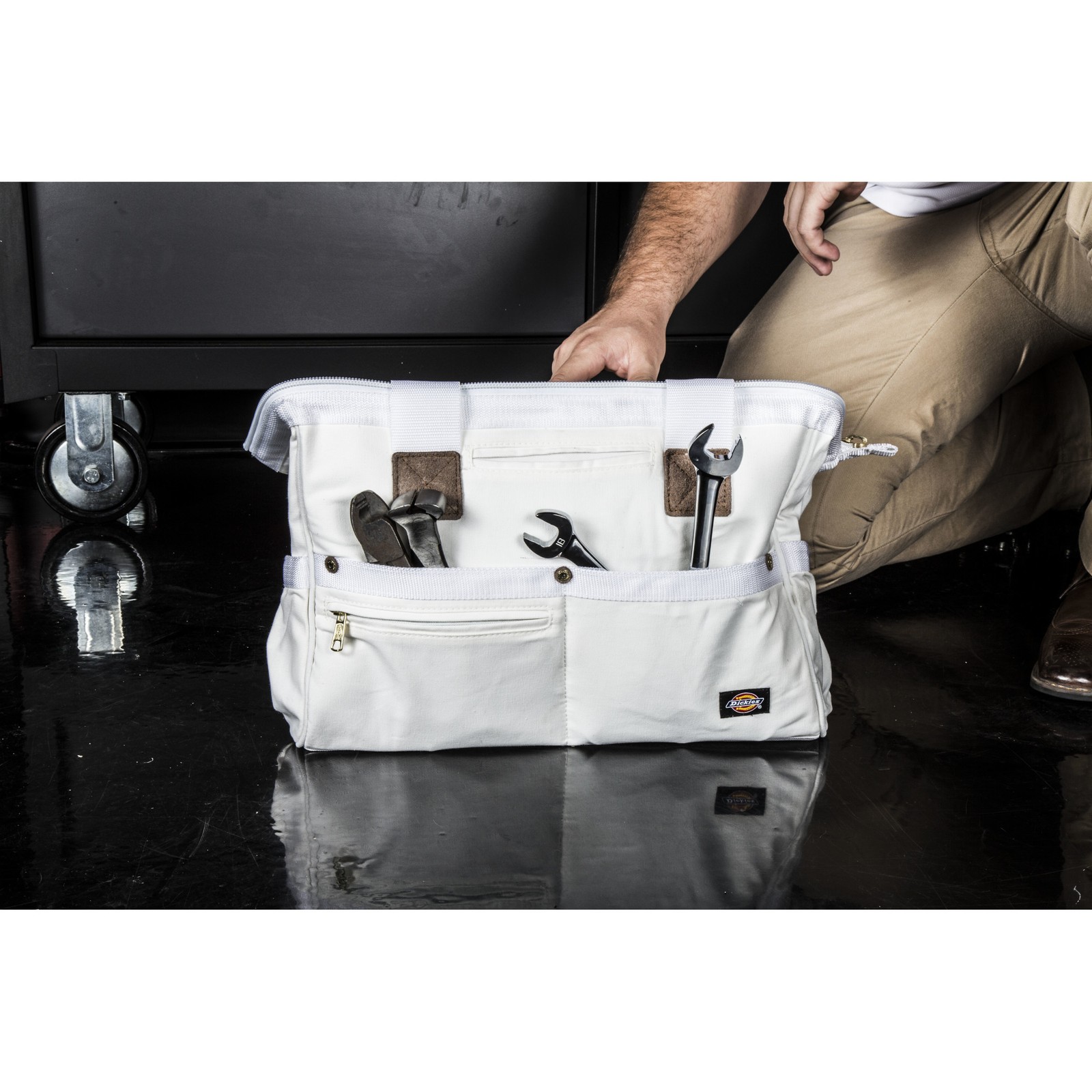 Work Painters Tool Bag 16 inch White Dickies 57040