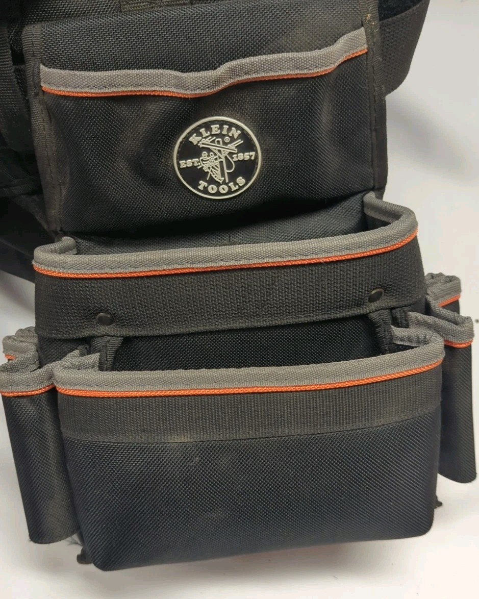 Klein Tools 55429 Tradesman Pro Electrician’s Padded Tool Belt Tool Pouch XL