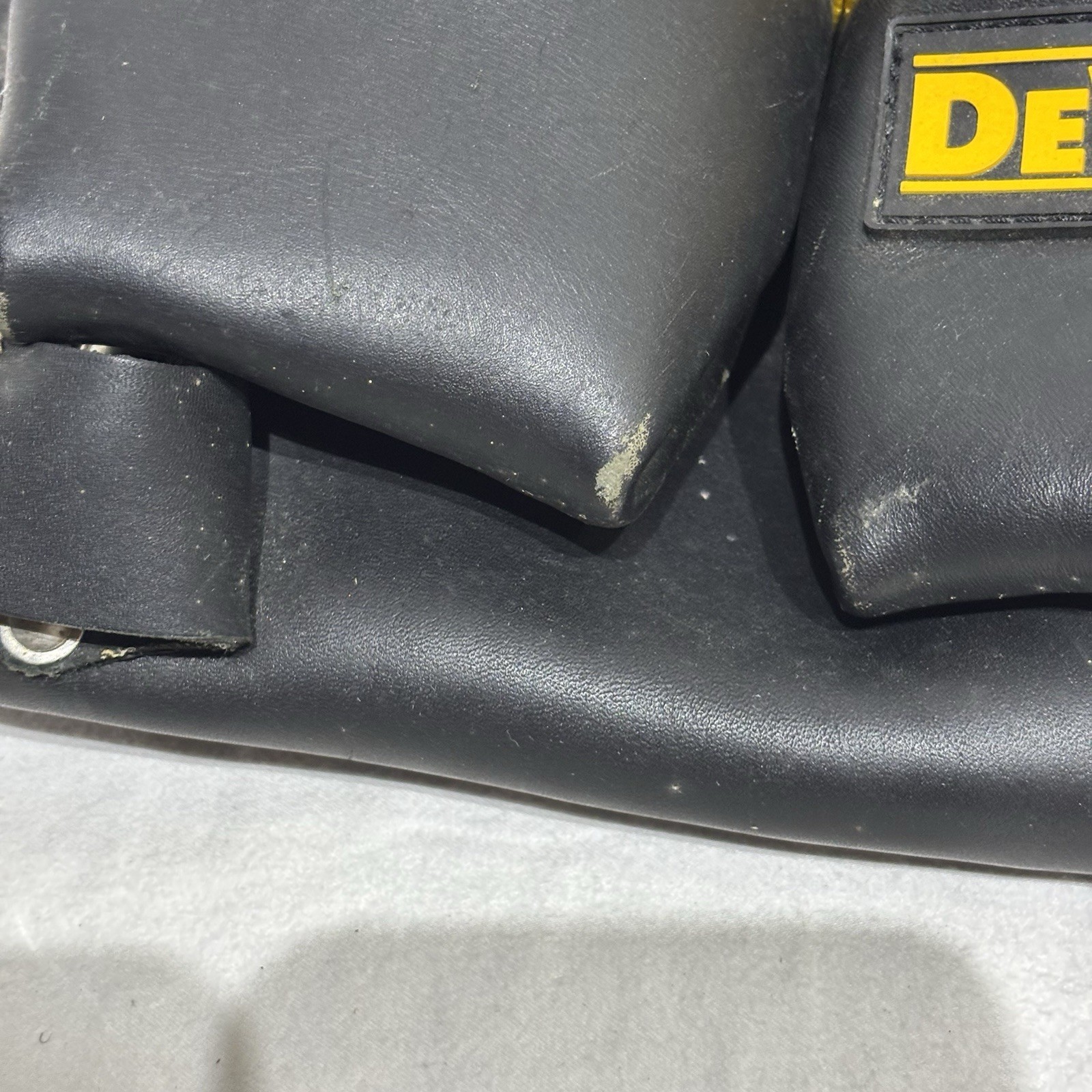 Dewalt Leather Tool Rig Heavy Duty Multi Pocket Tool Pouch Construction Belt