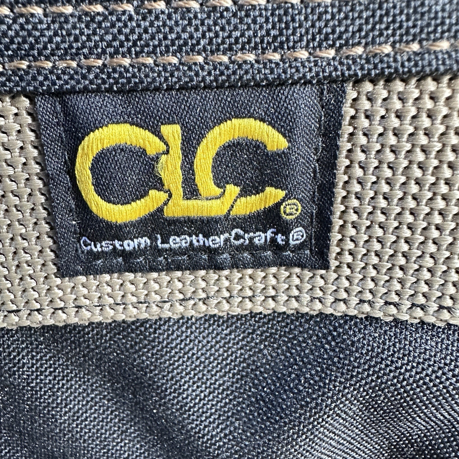 CLC 1614 Professional Carpenters Combo Tool Belt Black 23 Pockets Rugged Work