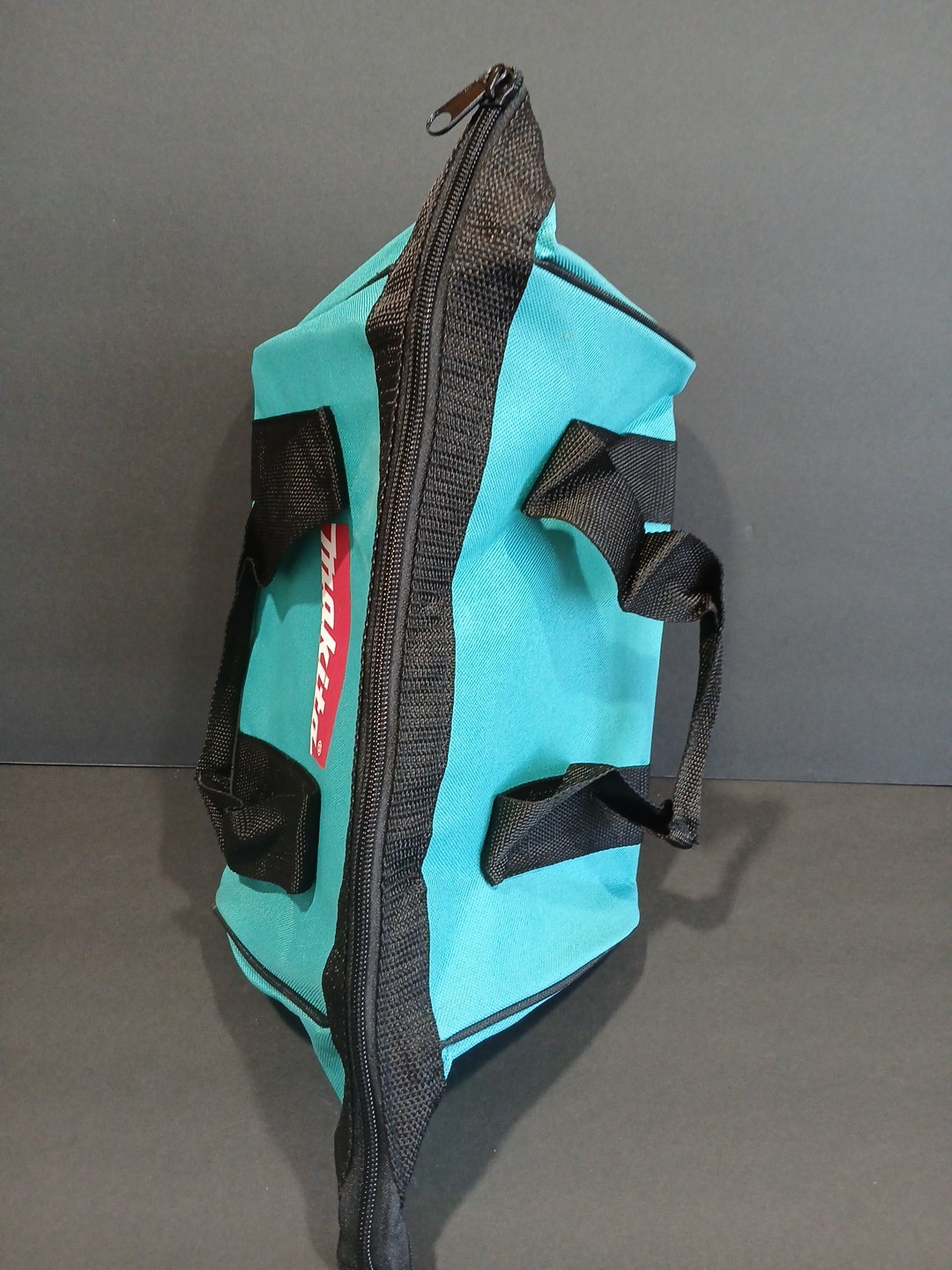 VTG MAKITA Brand Tool Bag Small 11 x 10 x8 Canvas Zipper Handles C1