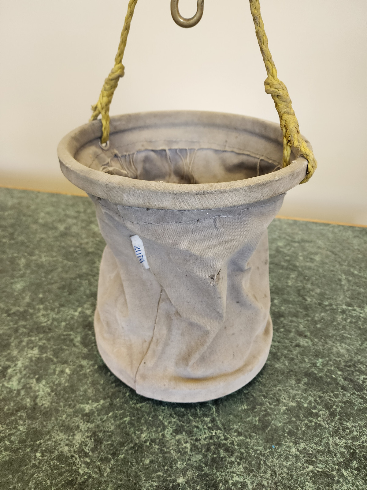 Estex Basic Canvas Bucket With Swivel Snap 2070