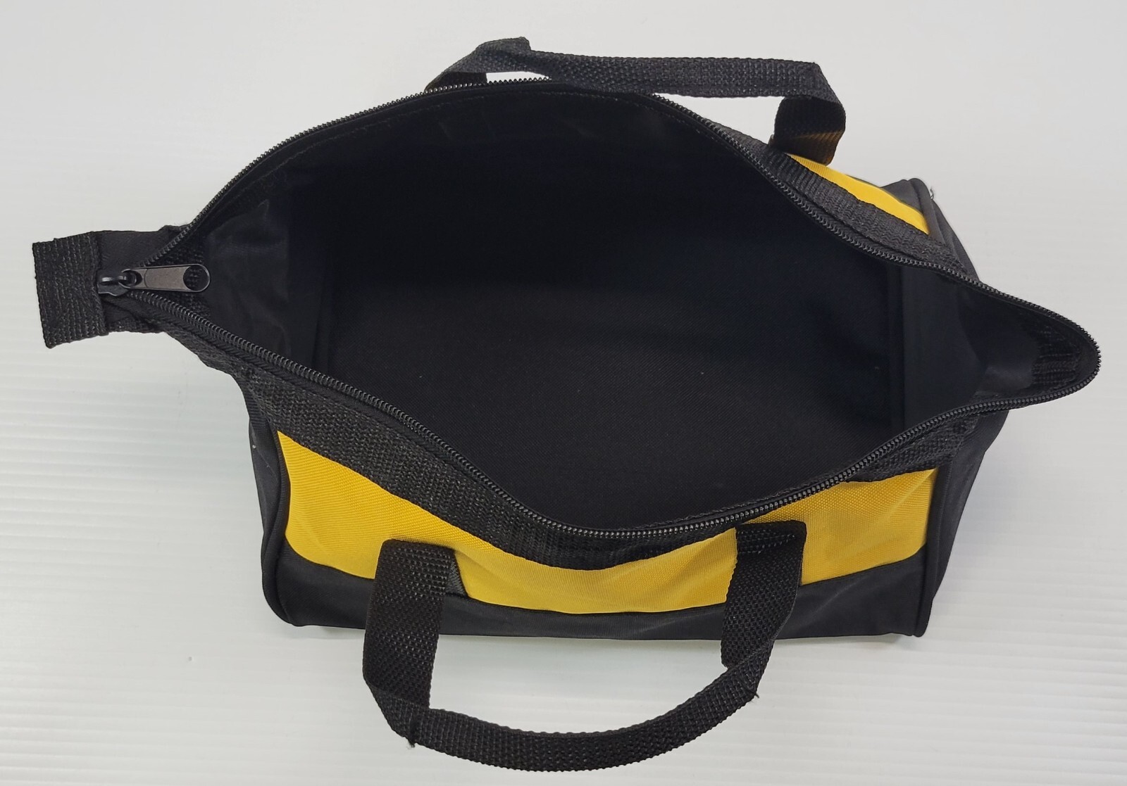 KK) Dewalt Black and Yellow Small Canvas Tool Bag 9″ x 11″ x 7″