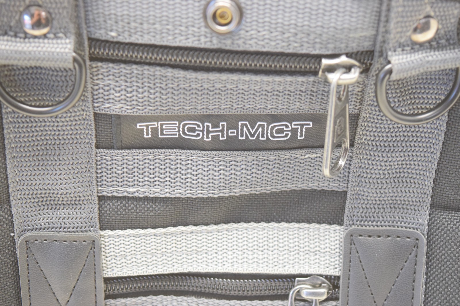 Veto Pro Pac TECH MCT Compact/Tall Installation Tool Bag – NEW w/Tags!