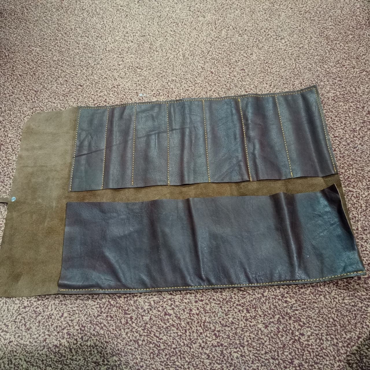 Brown Leather Tool Roll with Antique Worn look Finish 7 Tool Pockets