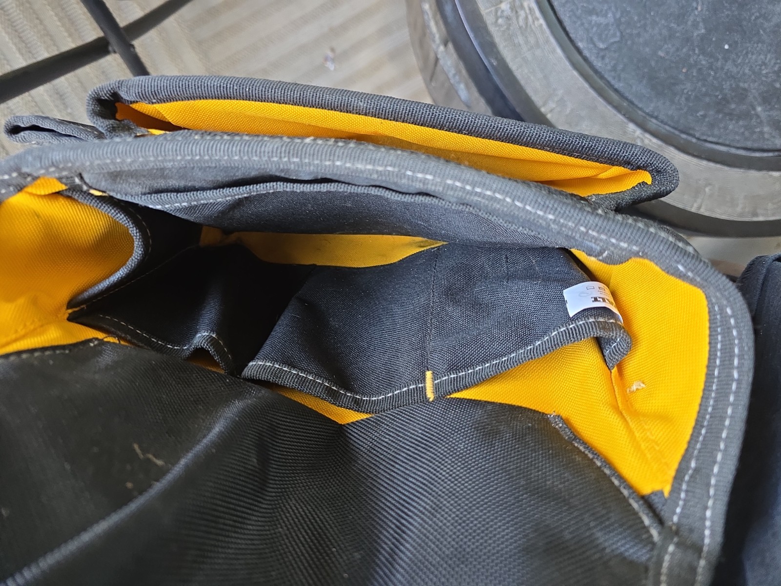 Dewalt 58g015 Graphite Tool Pouch Belt Bag Multi Pocket Organizer Worksite Used