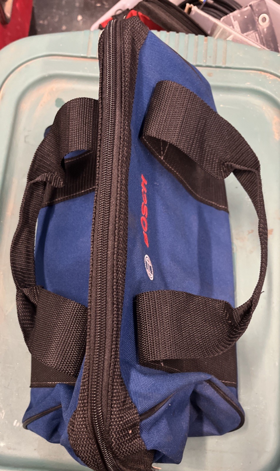 Bosch Medium Heavy Duty Canvas Tool Bag 13” x 9” x 9” 2610041759. ( S )