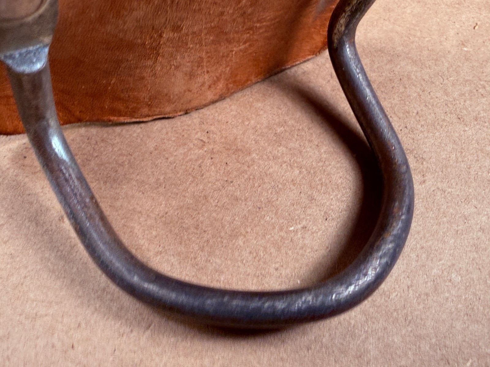 Vintage CLC Steel Loop Hammer Holder Leather Craft Top Grain Cowhide 439 USA