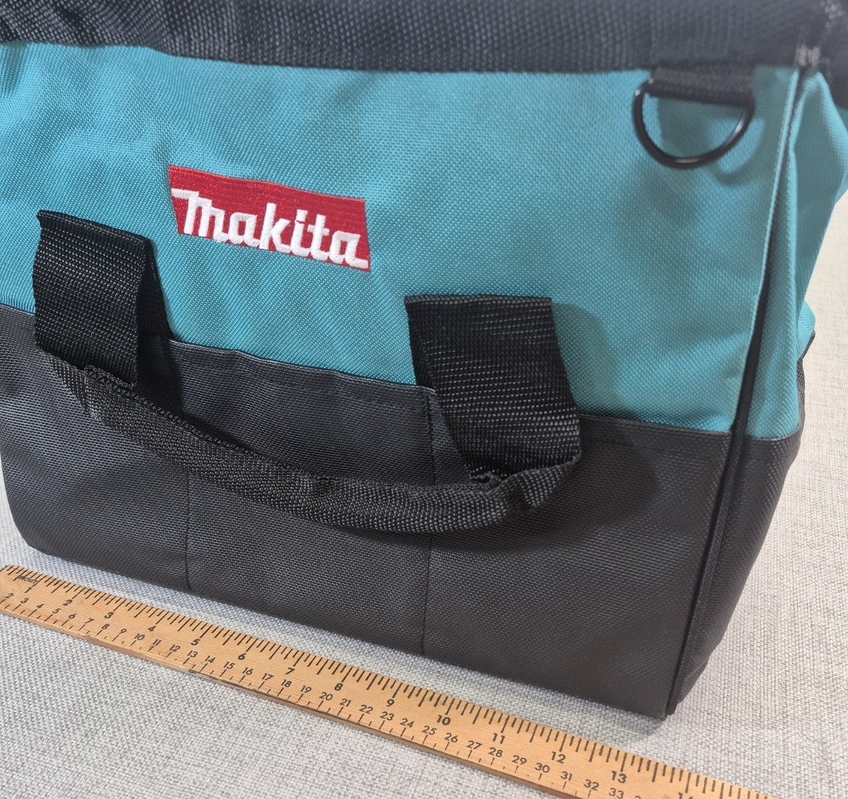 Makita 10″x13″x11″ Construction Tool Bag 831271-6 10 Pockets For 18V Drill Saw