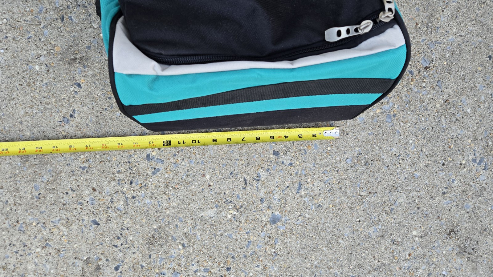 Makita Large Contractor Tool Bag 22″x 12”x 12”