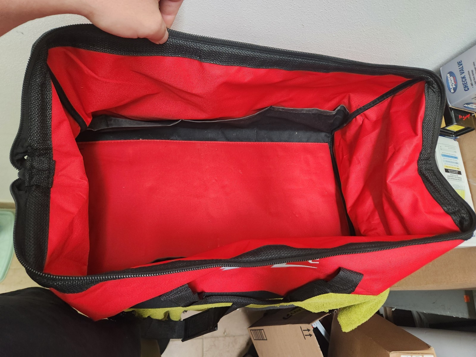 Milwaukee Large Red/Black Fabric Tool Bag 18x10x10 Zip w/ Handle