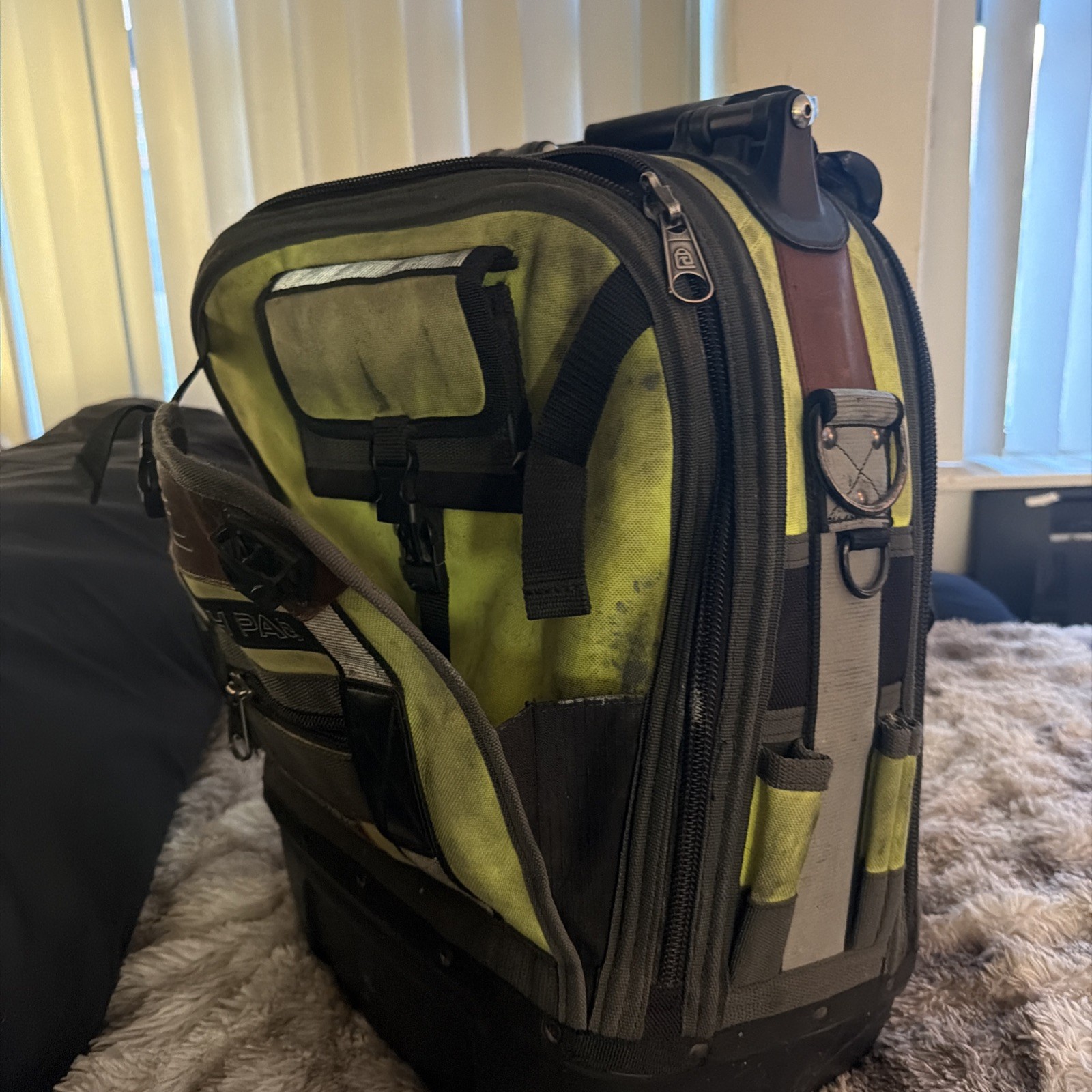 VETO PRO PAC Tech Pac Blackout Tool Backpack – Black