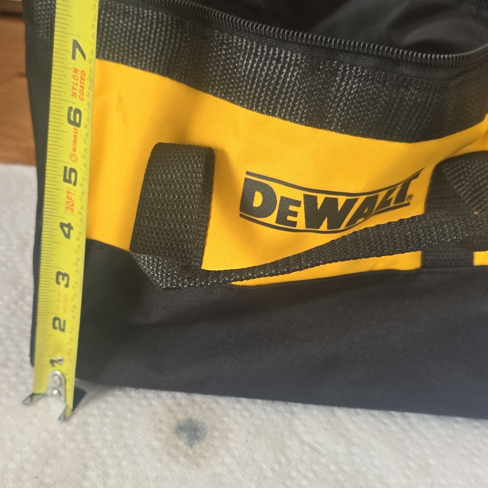 DEWALT Tool Bag Black/Yellow Fabric 12x7x7 in With Handle Zipper Closure