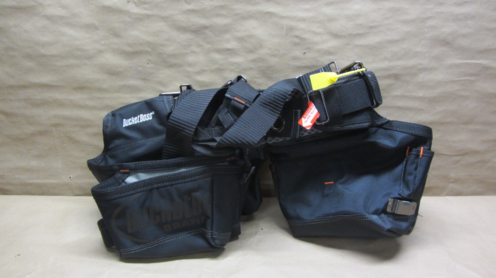 Bucket Boss 55285-HV Framer’s Tool Belt Suspenders 17 Pocket 2-Pack Black