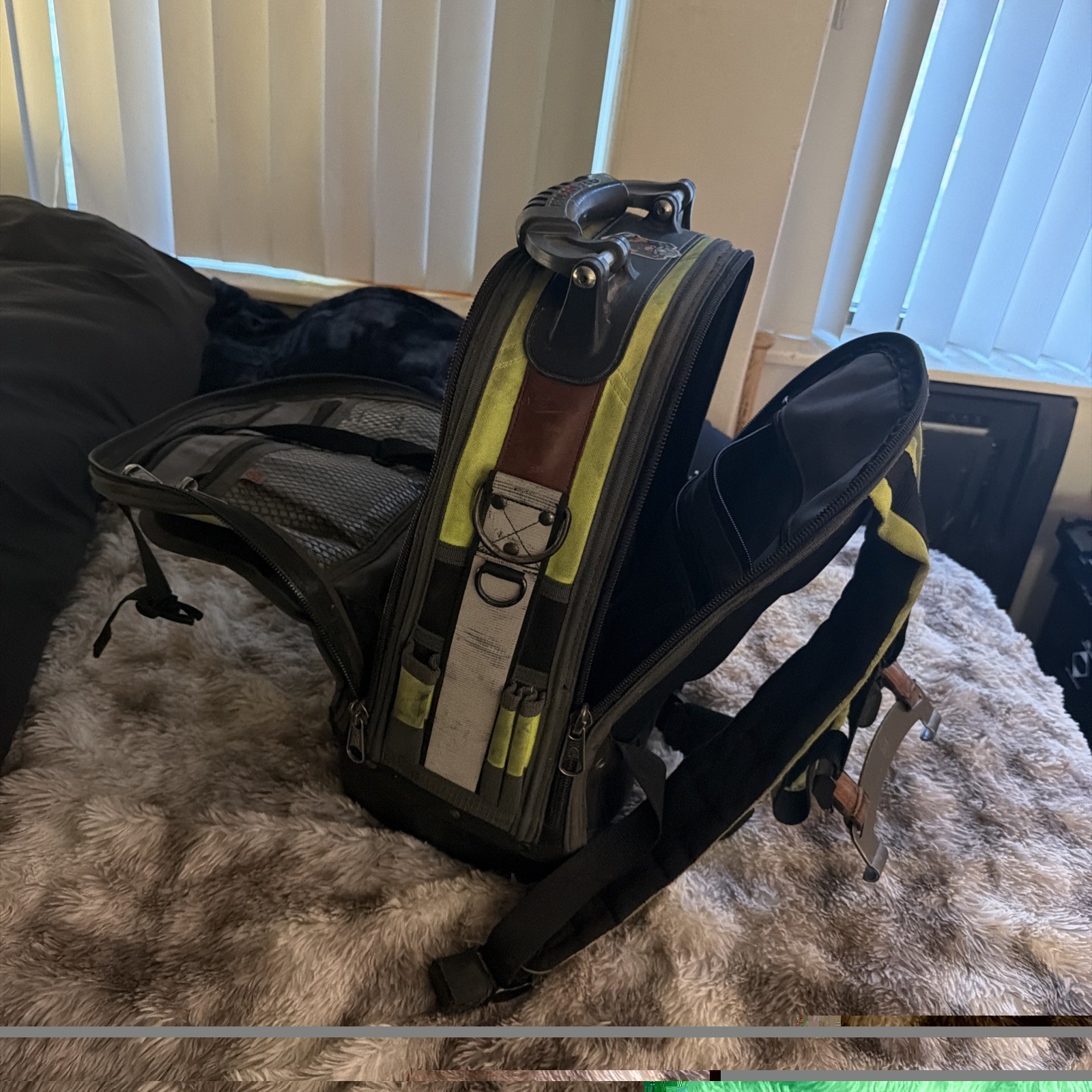 VETO PRO PAC Tech Pac Blackout Tool Backpack – Black