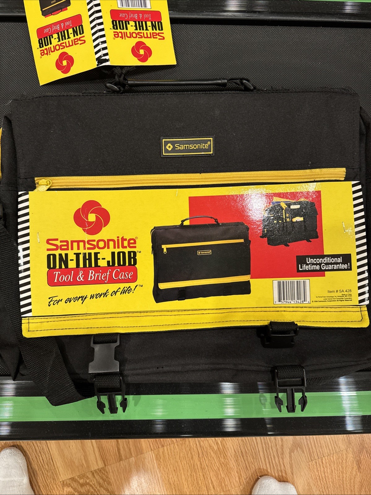 Samsonite On The Job 12 Pocket Tool And Brief Case New. SA 428