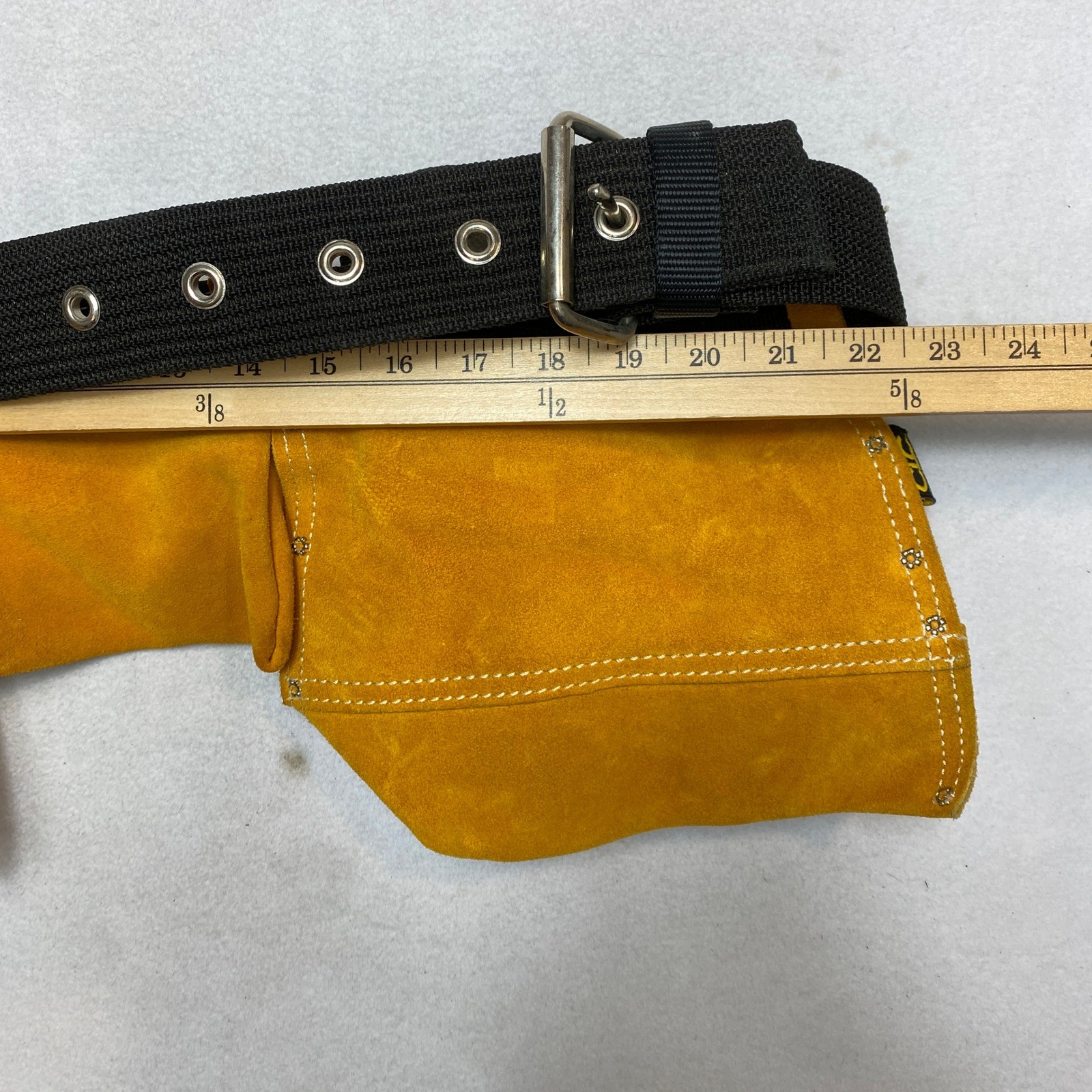 Husky CLC Custom Leathercraft Suede Tool Belt Work Gear Pouch Carpentry