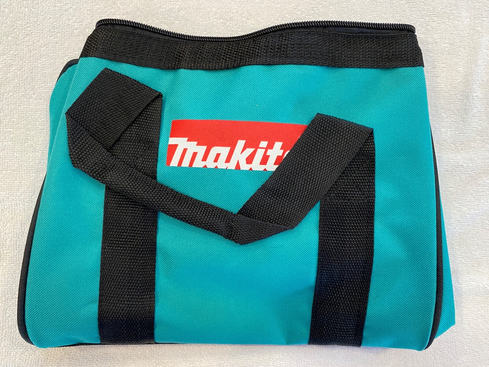 New Makita 11” Small Contractors Tool Bag 11”x10”x8”