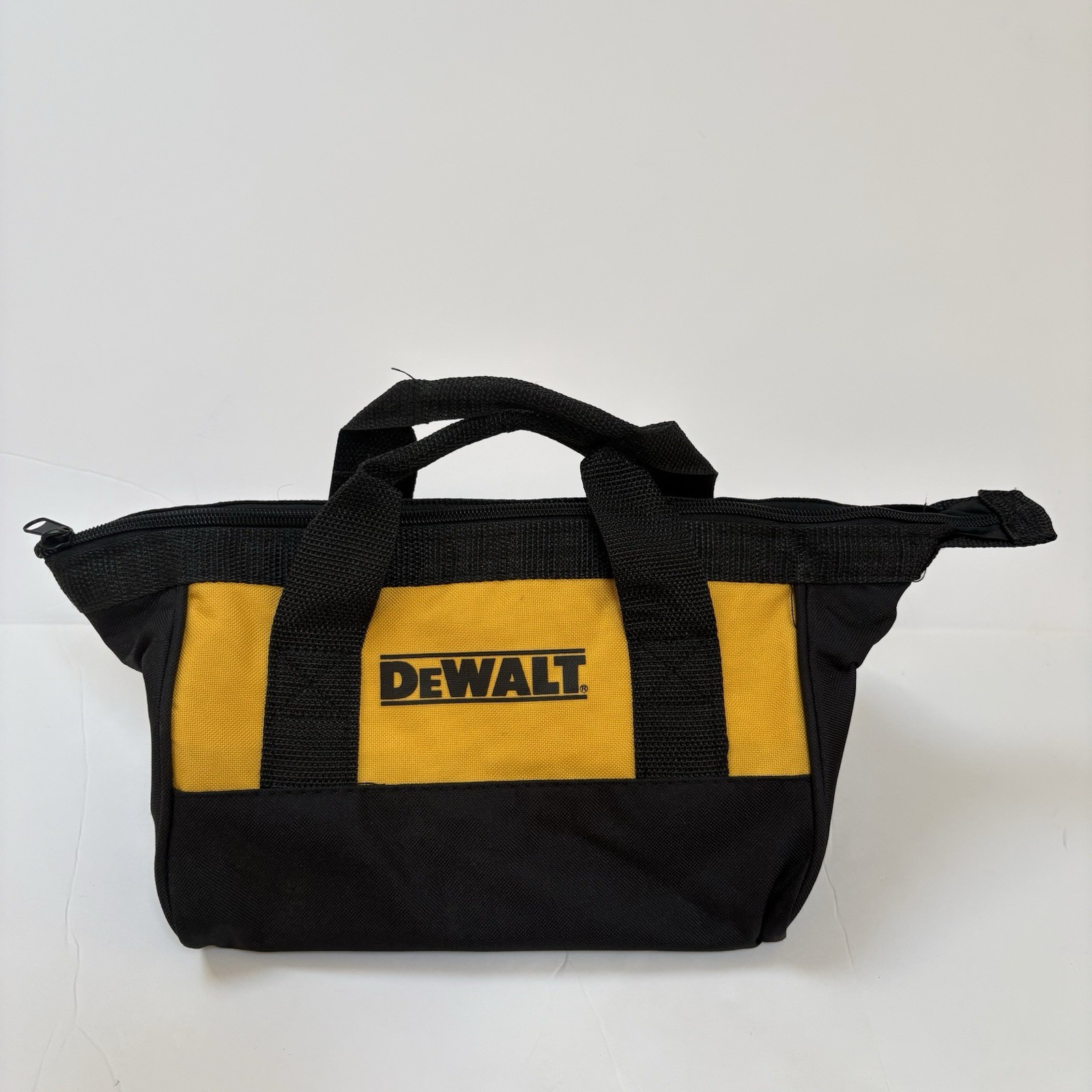 4 DeWalt Tool Bags Small 11″x9″x7″ Canvas Carrying Bag w/ Zipper Lot Of Four