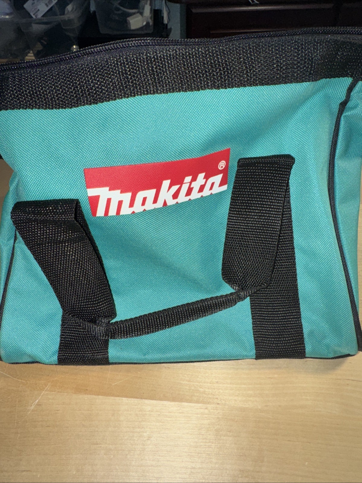 Makita 11”inch Small Contractors Tool Bag 11”x10”x8” Blue / Black – N.O.S.