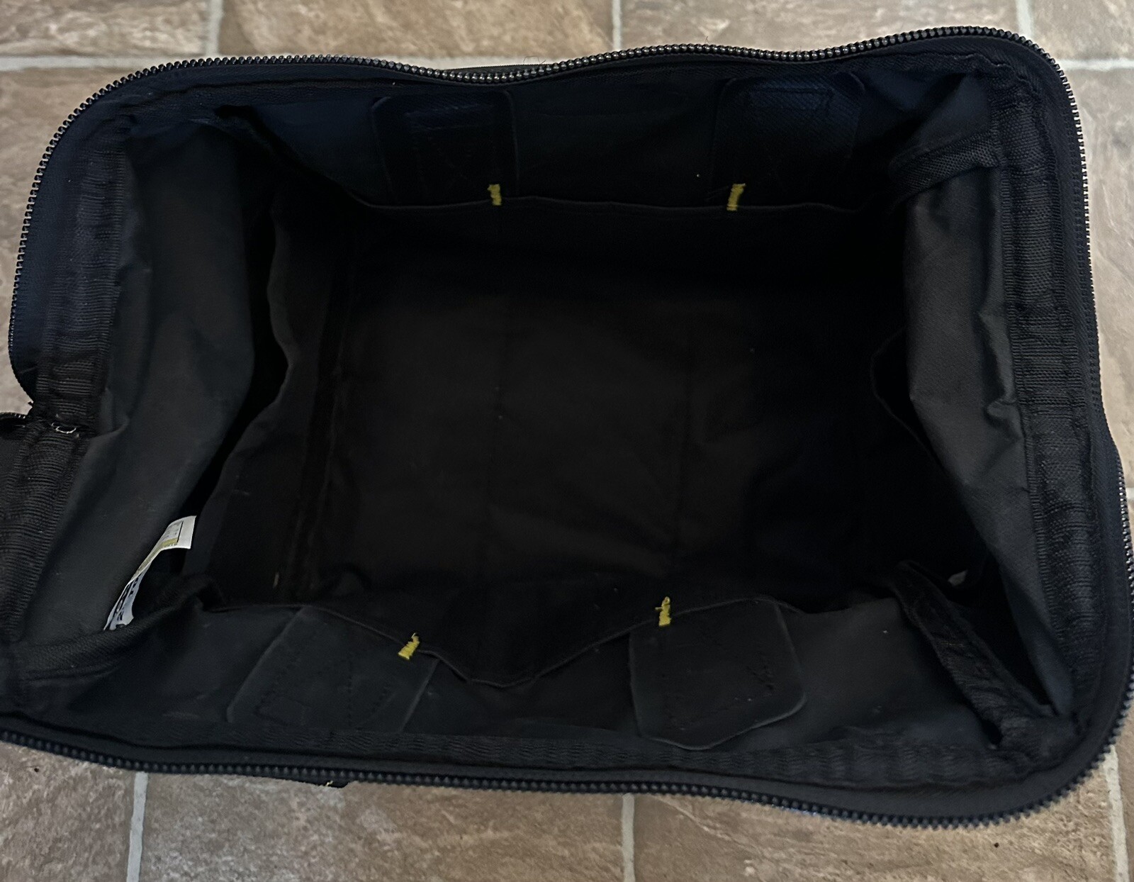 Voyager Tool Bag 12 Inches Black NWOT Multiple Pockets