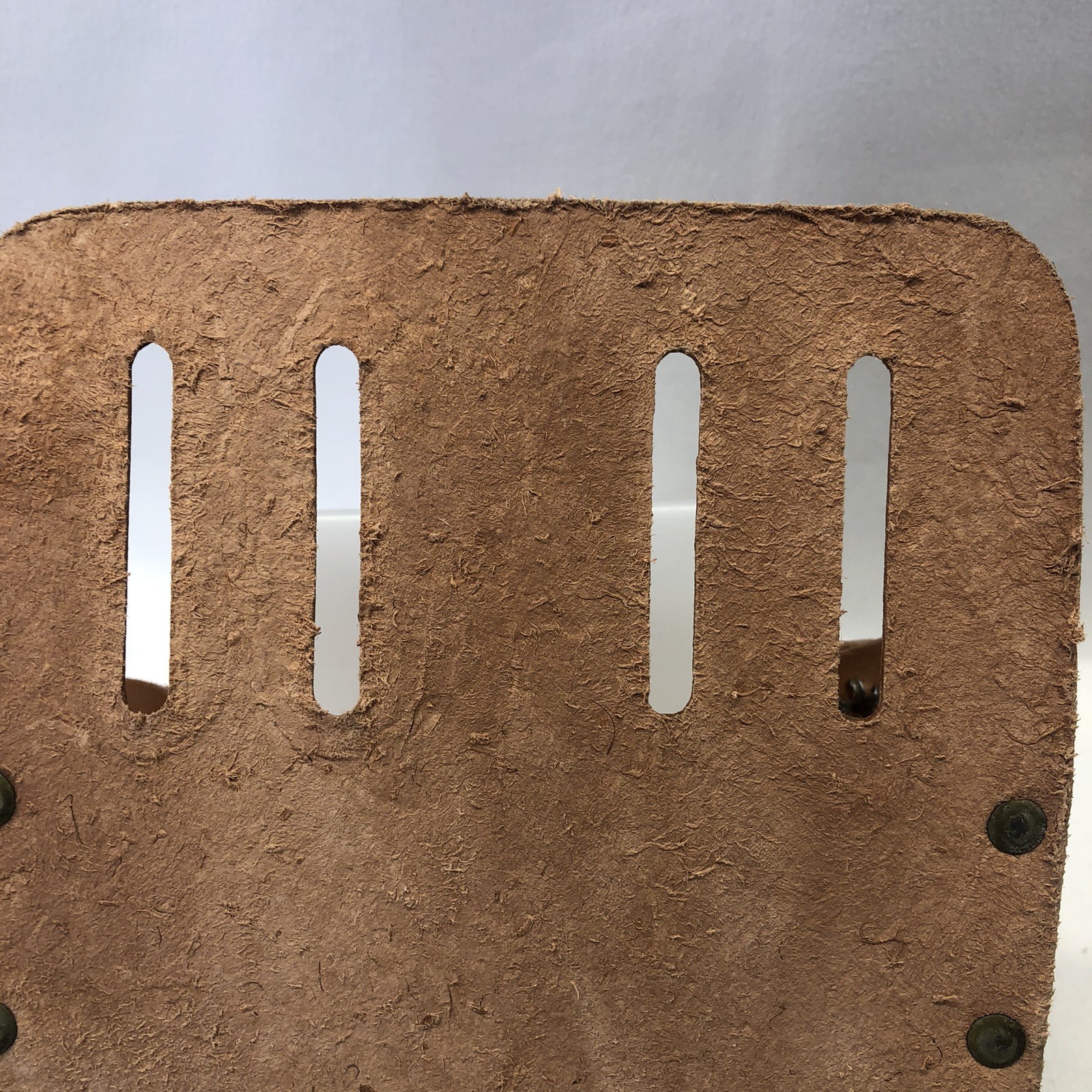 Klein Tools 5126 5 Pocket Durable Tradesman Tan Leather Tool Pouch with Clip USA