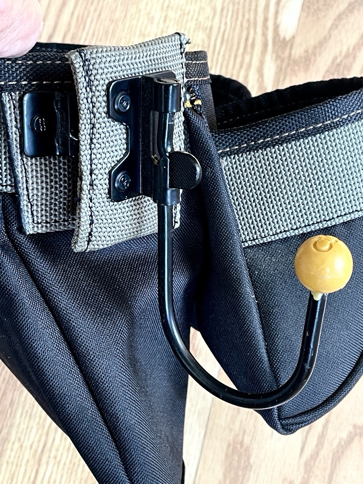 CLC Custom Leathercraft PK1836 Nail & Tool Bag with Poly Belt – 5 Pockets