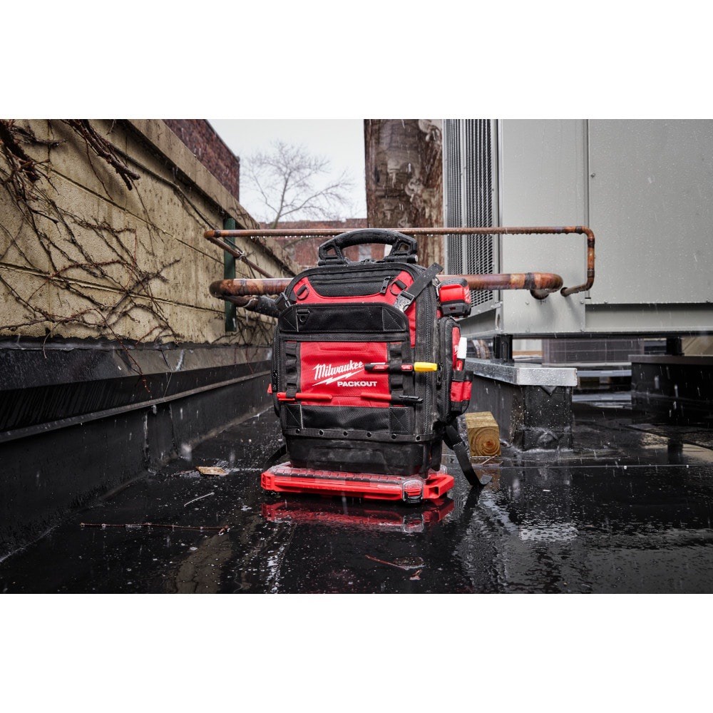 Brand New Milwaukee 48-22-8303 PACKOUT Structured Backpack