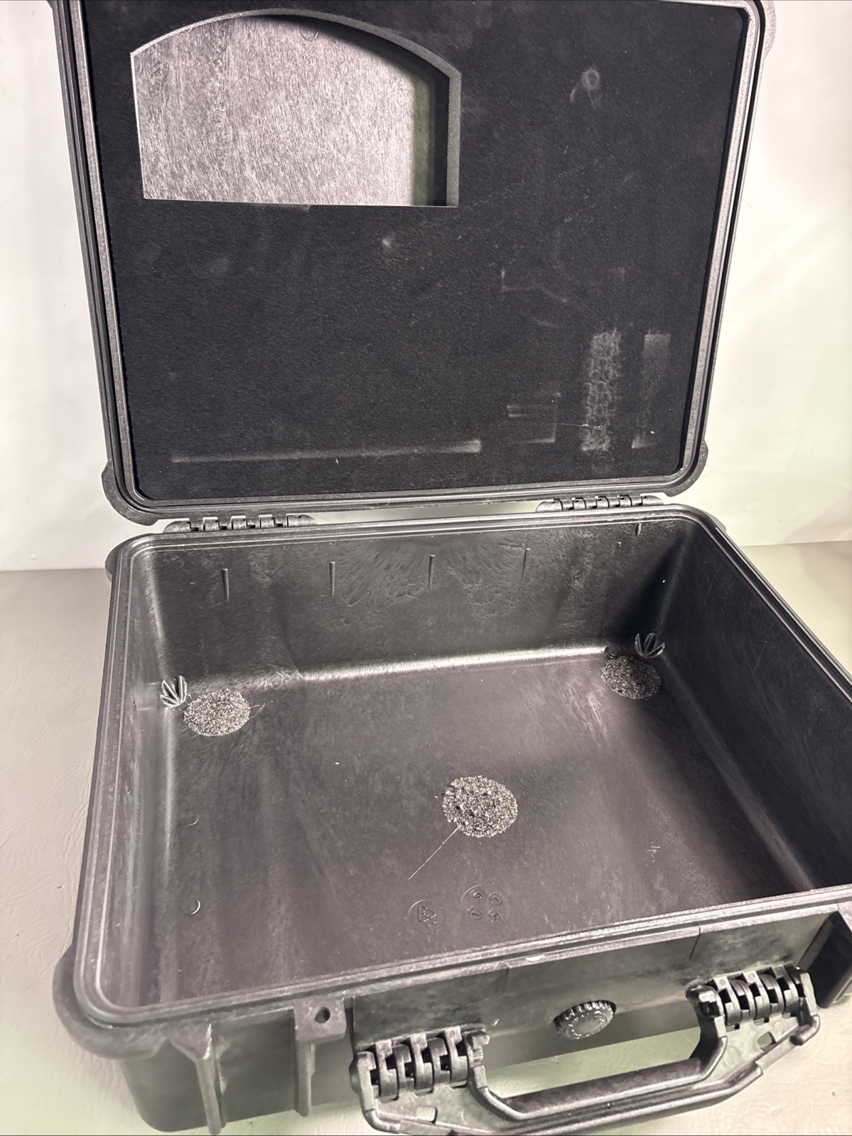 Black Heavy Duty Waterproof Dust-Proof Equipment Case 18.5x 14.5x 6.5″ Plastic