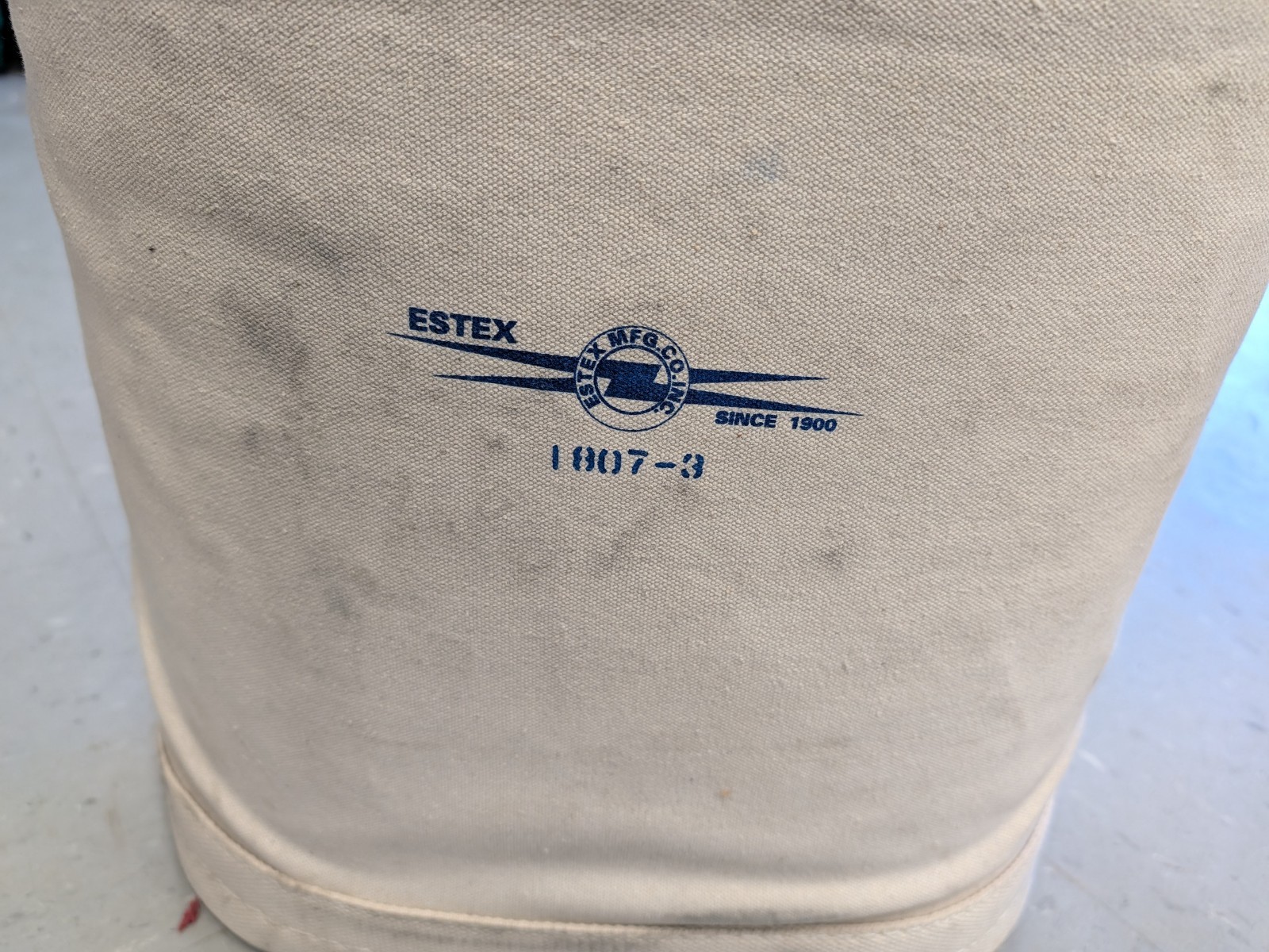 New Estex Tall Hard Side Divided Canvas Aerial Tool Bucket 1807-3- F.Ship