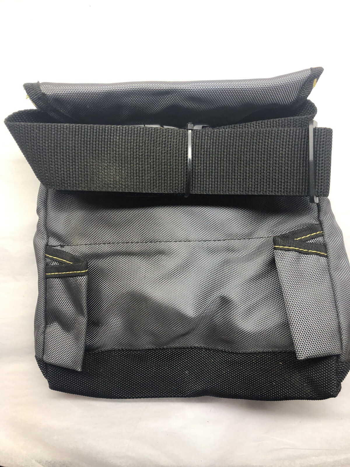 New MagnoGrip 11 In. 10-Pocket Platinum Magnetic Tool Pouch with Belt