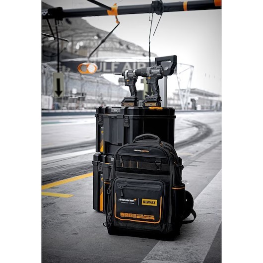 OEM DEWALT McLaren Backpack Tool Bag Waterproof Dustproof 43 Pockets DWST60122-1