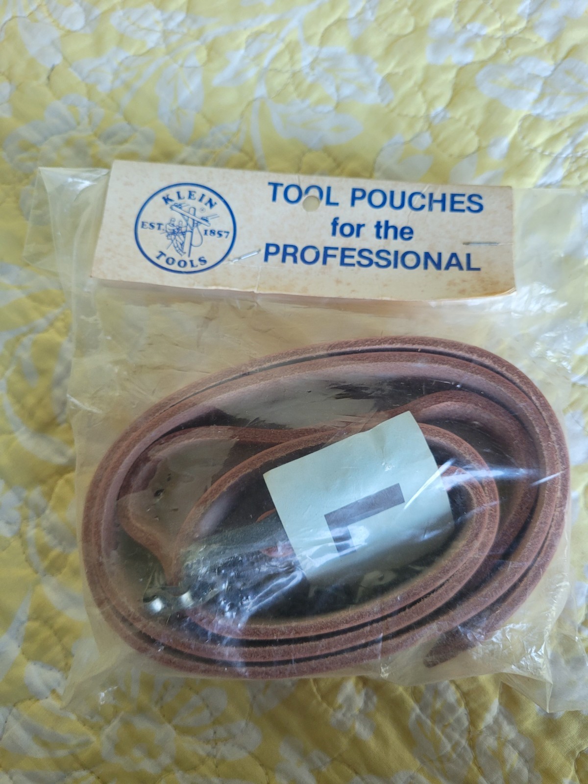 Klein Tools Electrician’s Leather Tool Belt, 38-Inch-46-Inch New Large