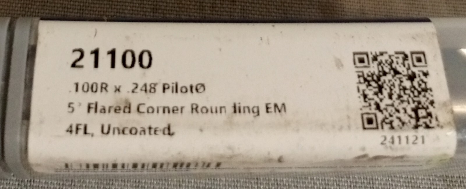 Lot Of 2 Harvey Tool 21100 .100 R × 5°