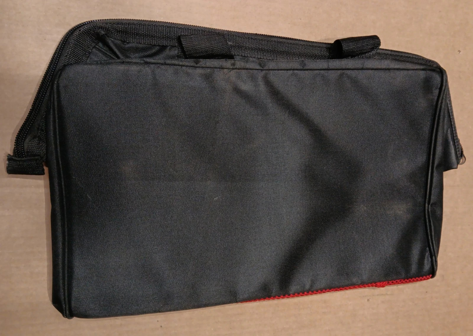 Craftsman 37537 Tool Bag, Canvas Zipper Carrying Bag Tote, Black/Red 18″x11″x12″