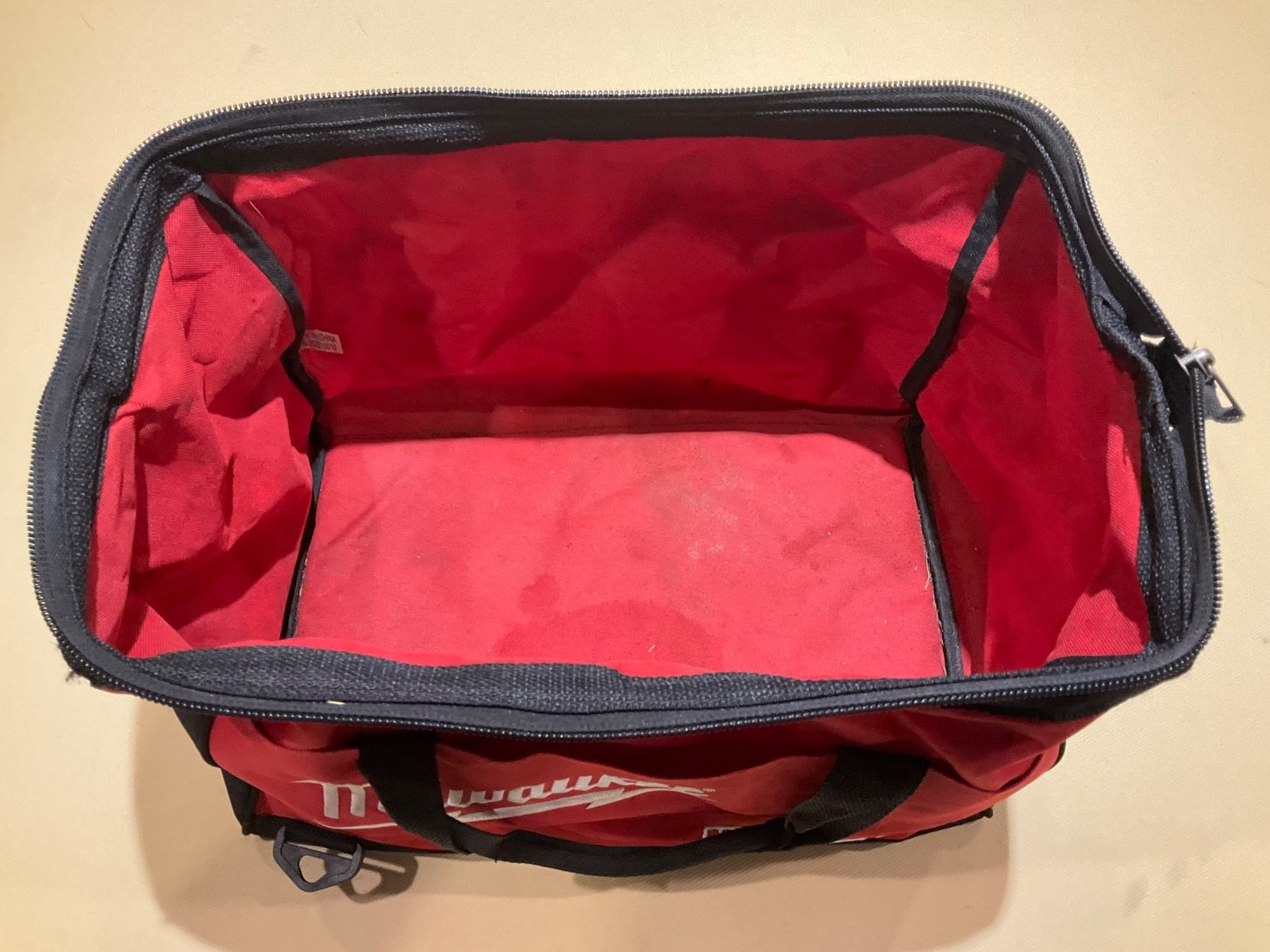 Milwaukee M12 FUEL Heavy Duty 16″ Contractor Tool Bag